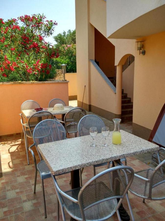 Apartments Vala Vinišće Екстериор снимка