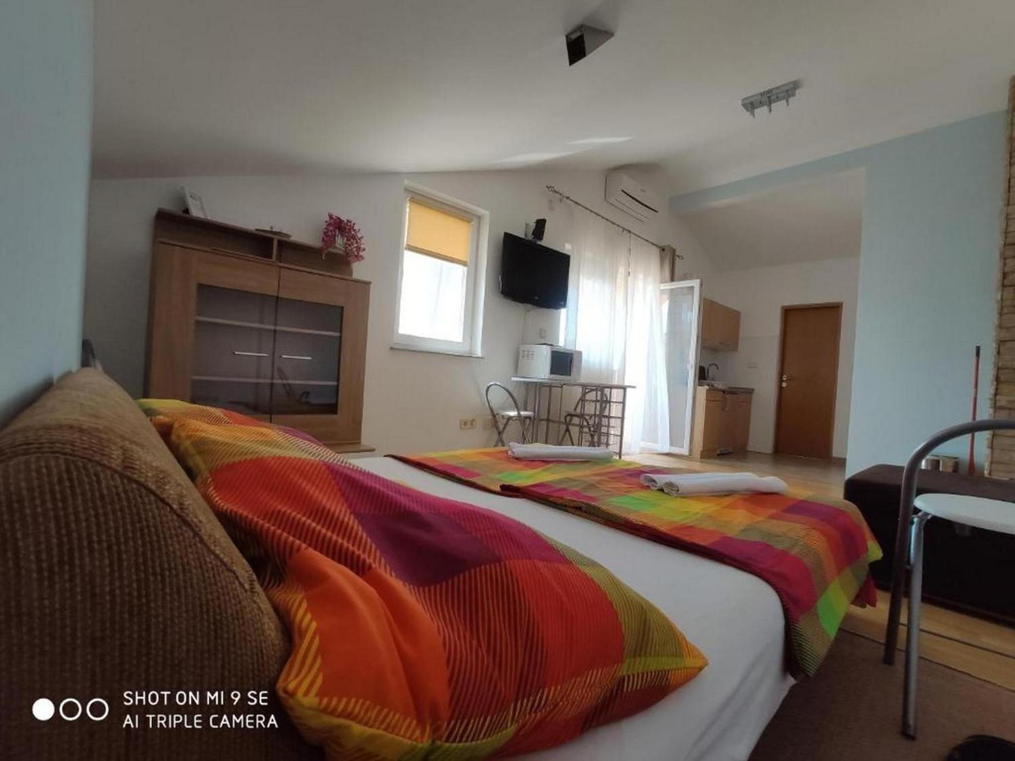 Apartments Vala Vinišće Стая снимка