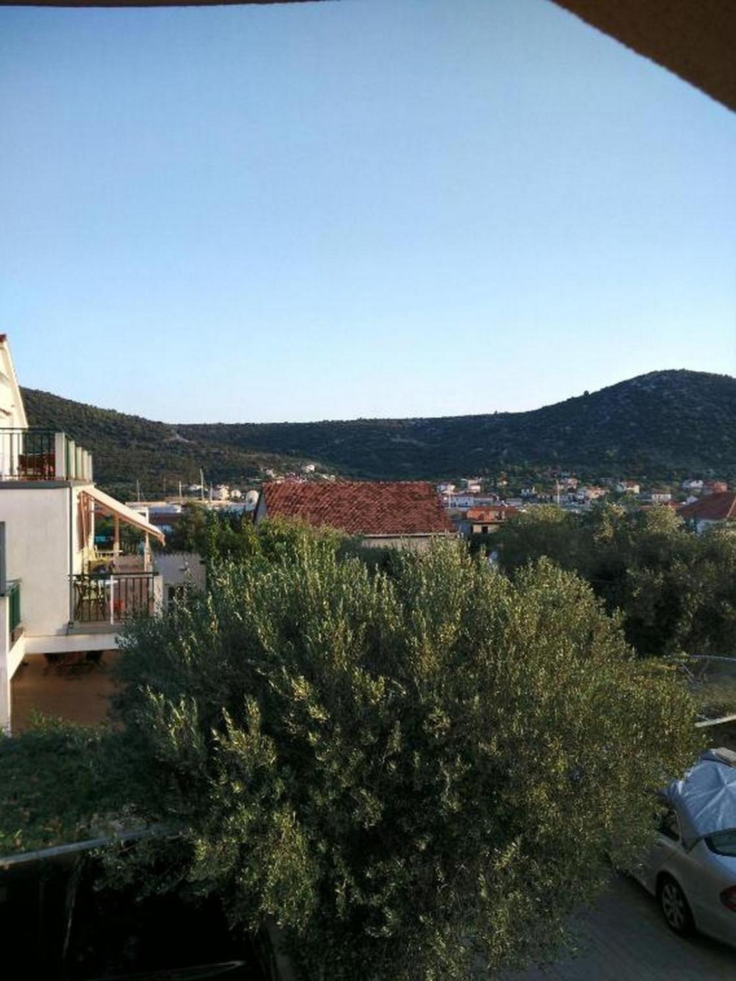 Apartments Vala Vinišće Стая снимка