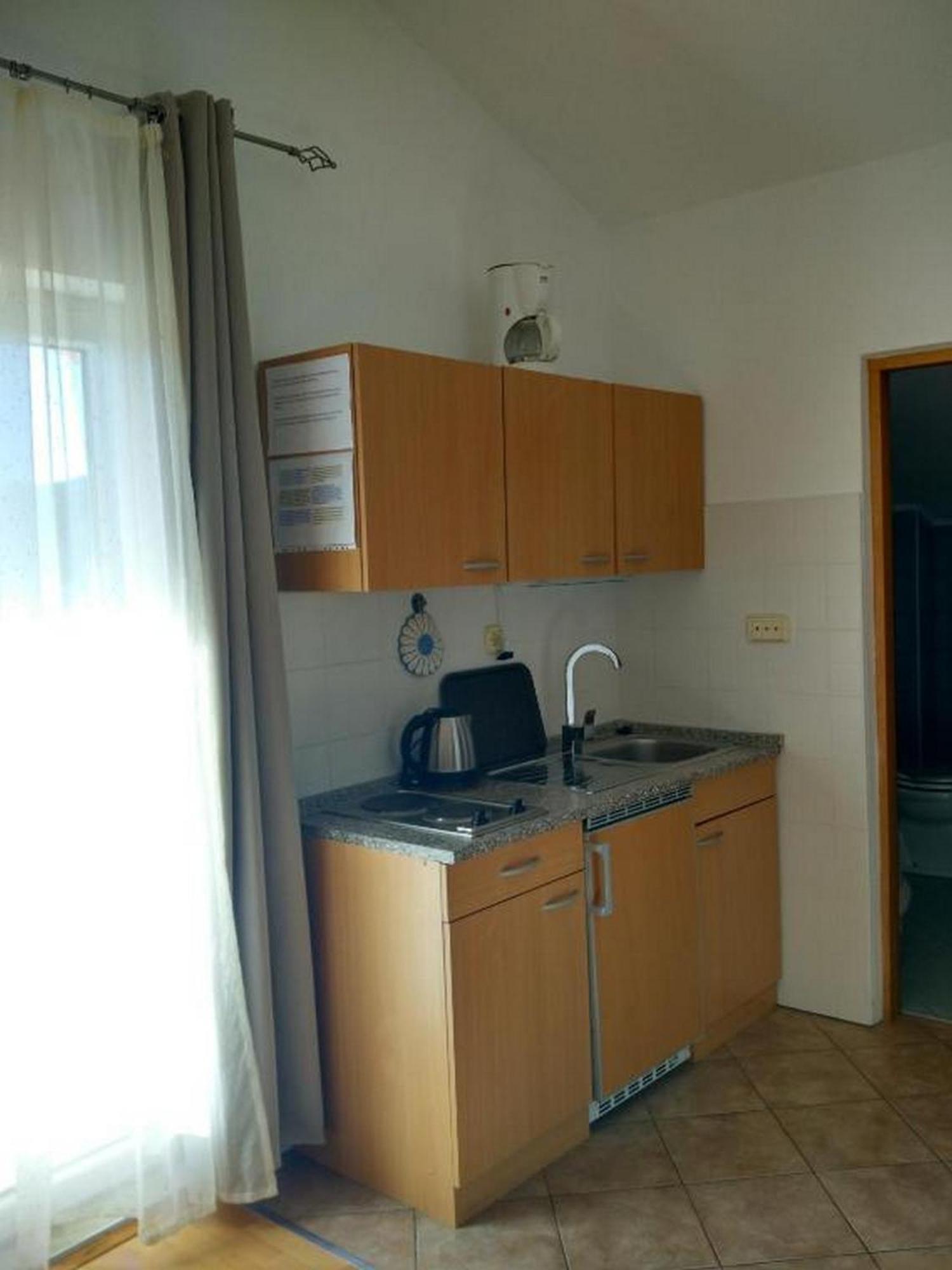 Apartments Vala Vinišće Стая снимка