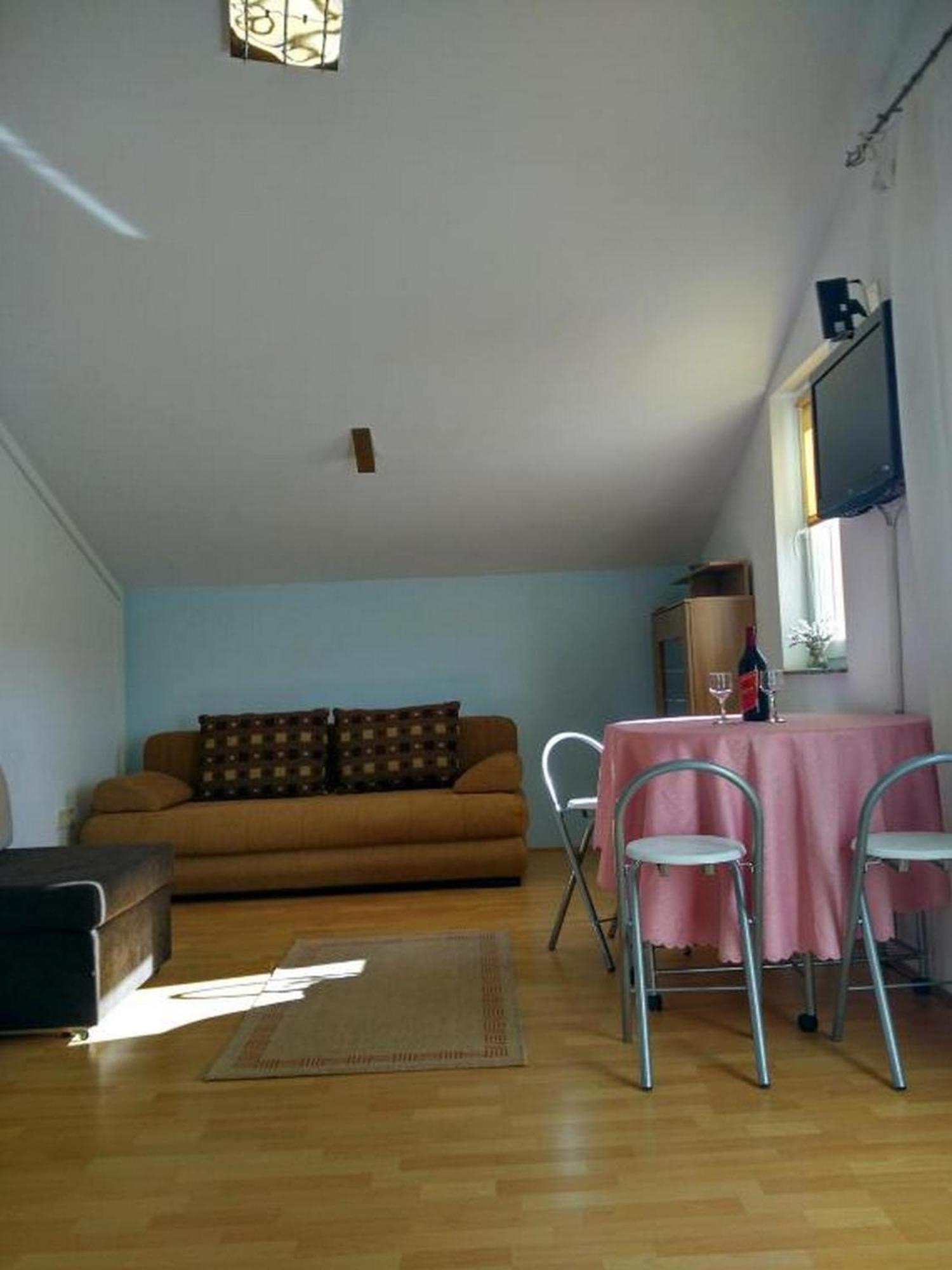 Apartments Vala Vinišće Стая снимка